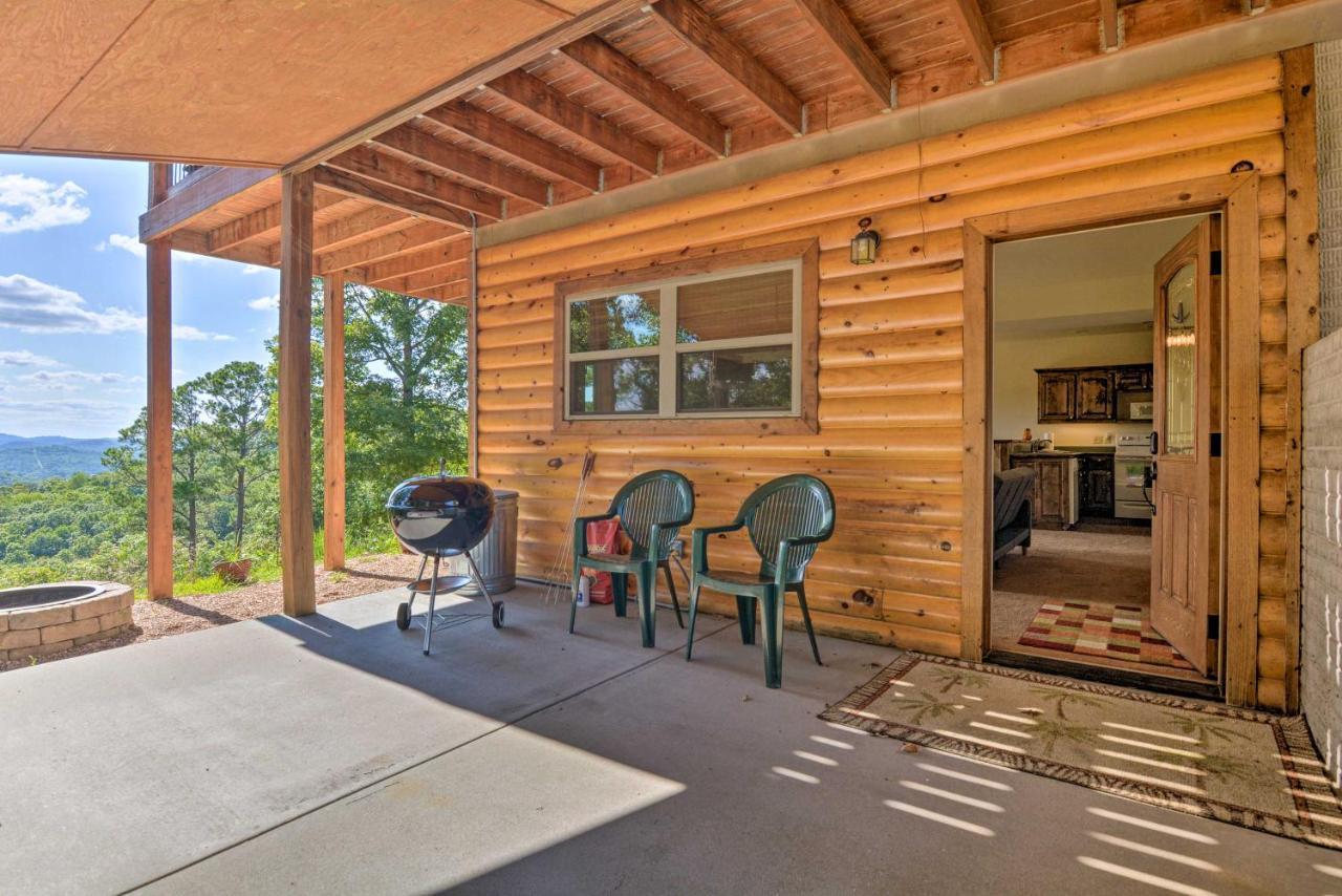 Spacious Log Cabin With Fire Pit And Game Room! Eureka Springs Exteriér fotografie